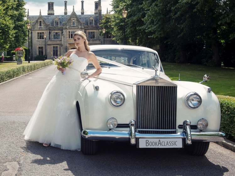 wedding-transport-classic-wedding-car-rolls-royce-silver-cloud